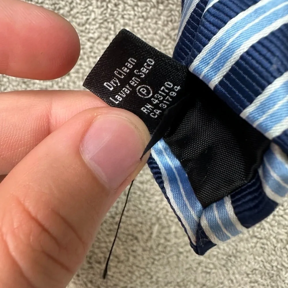 Dockers Mens Necktie Navy Blue Light Blue White Diagonal Striped Polyester Tie